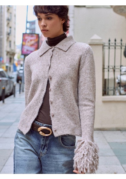 60992 Kolu Püsküllü Triko Hırka-Vizon M. fiyatları