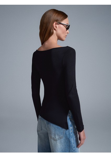 32198 Kayık Yaka Büzgülü Top-Siyah fiyatları