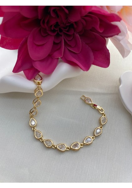 Çelik Zirkon Taşlı Damla Model Altın Renk Bileklik