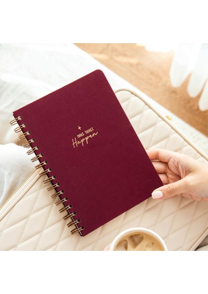 A5 Spiralli Sert Kapak Düz Çizgisiz Tarihsiz Not Defteri Bordo