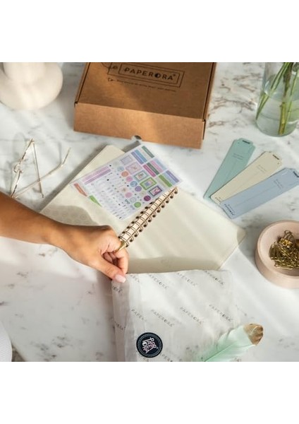 A5 Spiralli Sert Kapak Düz Çizgisiz Tarihsiz Not Defteri Bordo modelleri