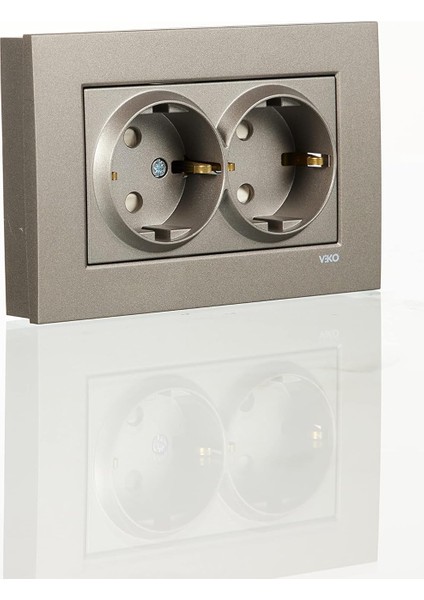 Novella Ikili Toprakli Priz Çarpma Karşıtı Çocuk Korumalı