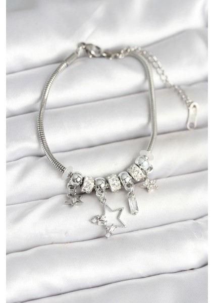 Bfs Pirinç Gümüş Renk Yıldız Charmlı Kadın Bileklik
