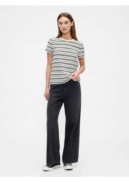 Kadın Siyah Çizgili Crewneck T-Shirt fırsatları