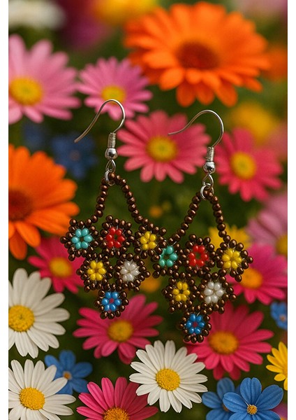 Bohem Tarz Renkli Çiçek Motifli Boncuk Küpe – El Yapımı fiyatları