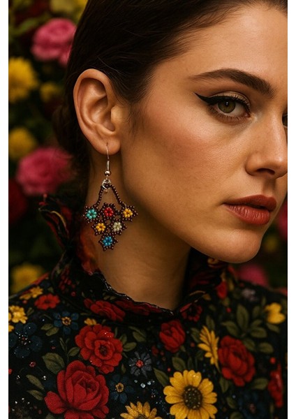 Bohem Tarz Renkli Çiçek Motifli Boncuk Küpe – El Yapımı modelleri