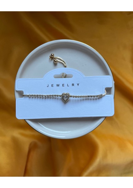 Kadın Kalpli Bileklik Gold Bileklik Altın Renk Kalp Figürlü Zirkon Taşlı Kadın Bileklik Ayarlanabilir Çelik Aşk Temalı Takı Şık & Romantik Hediye Seçeneği Kadın Çelik Bileklik Taşlı Bileklik fırsatları