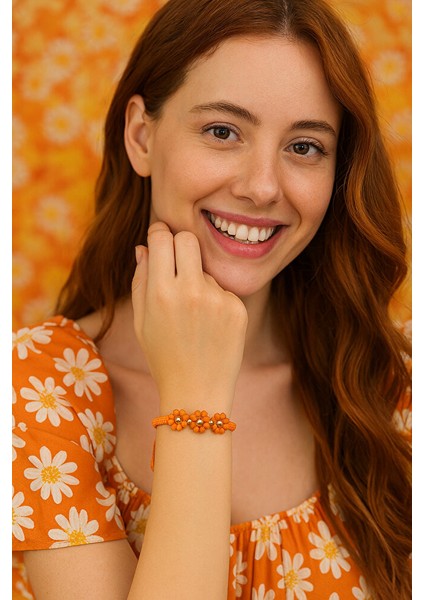Turuncu Çiçek Boncuklu Ayarlanabilir Makrome Bileklik fiyatları