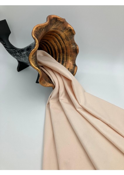 Iki Iplik 30/150 Compact Penye Likralı Kumaş – Esneklik, Dayanıklılık ve Konforun Dengesi modelleri