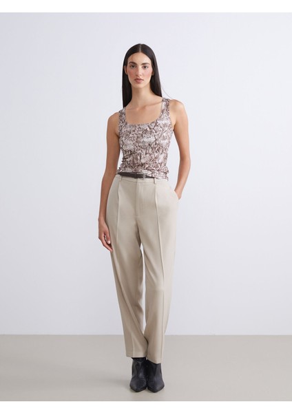 Yeni Sezon U Yaka Desenli Kadın Atlet fiyatları