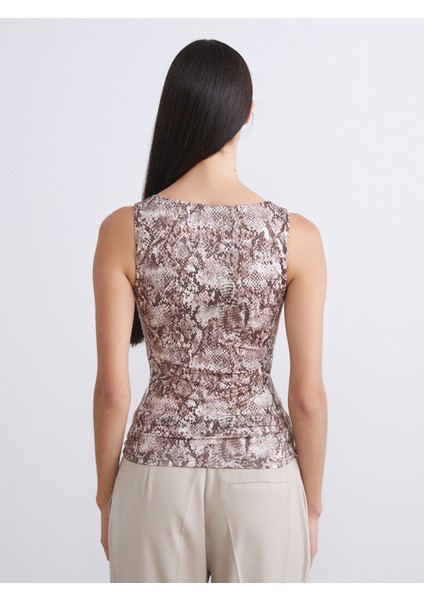 Yeni Sezon U Yaka Desenli Kadın Atlet modelleri