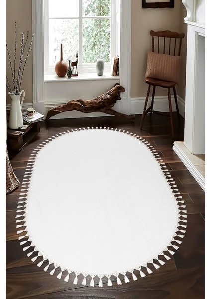 Yumuşak Peluş Yolluk, Oval Tasarım, Ponpon ve Saçak Detaylı, Beyaz Renk fırsatları