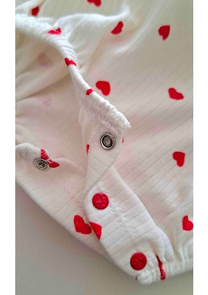 Kız Bebek Yakası Kalp Nakış Detaylı Kalp Desenli Romper / Çıtçıtlı Body ve Bandana modelleri