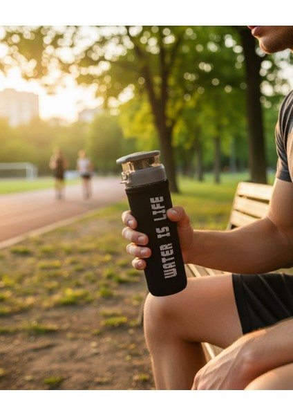 Kılıflı 550 cc Cam Motivasyon Sporcu Matarası – Sağlıklı ve Şık Tasarım | Yerli Üretim | Cam Suluk |