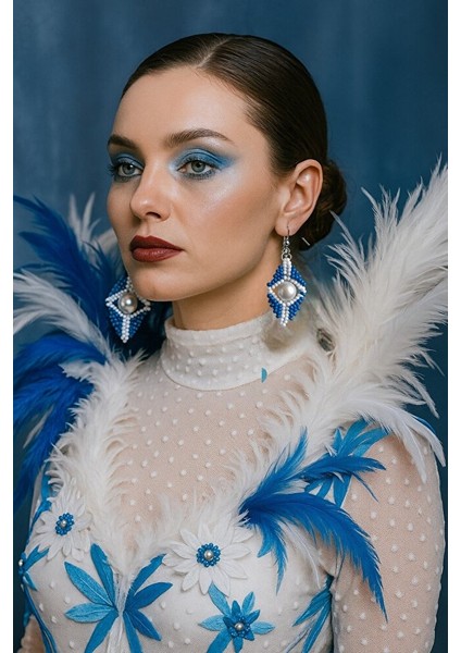 Mavi Beyaz Incili Boncuk Küpe – El Yapımı fiyatları