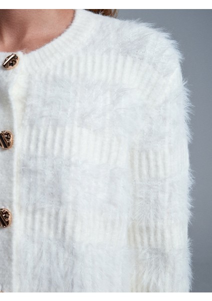 60990 Yün Karışımlı Düğmeli Triko Hırka-Ekru fırsatları