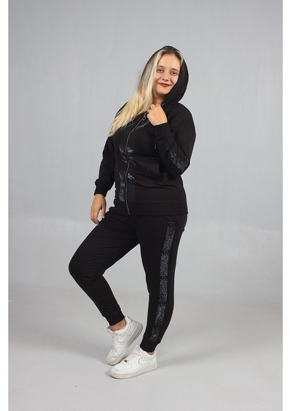 Taş Işlemeli Büyük Beden Eşofman Takım Şıklık ve Rahatlık Bir Arada fiyatları