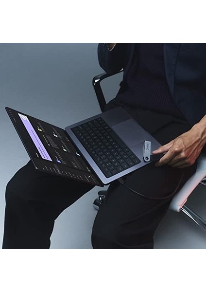 S (Mat Siyah) - Kripto Donanim Cüzdani ile Kripto, Nft ve Token&apos;lari Koroyun fiyatları