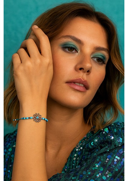 Turkuaz Çiçek Detaylı Ayarlanabilir El Yapımı Bileklik