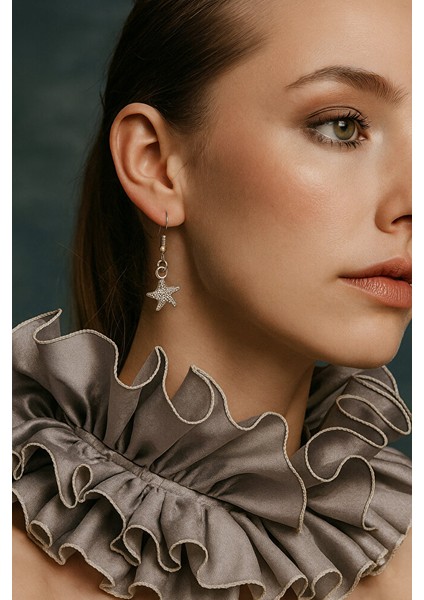 Deniz Yıldızı Detaylı Sallantılı Küpe fiyatları