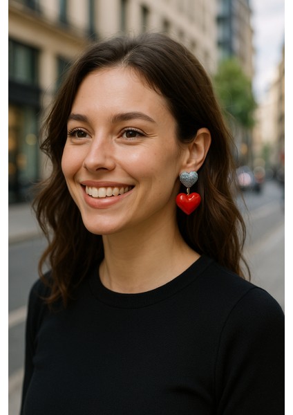 Deep Love Gri Simli Kırmızı Sallantılı Özel Tasarım Kalp Küpe