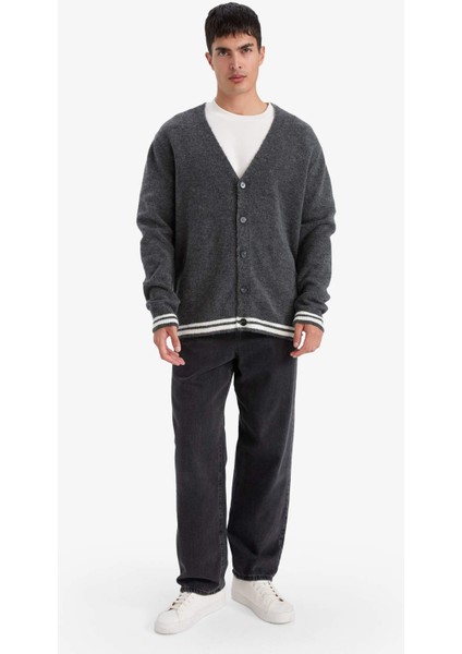 Relax Fit V Yaka Triko Hırka F3832AX25WN fiyatları