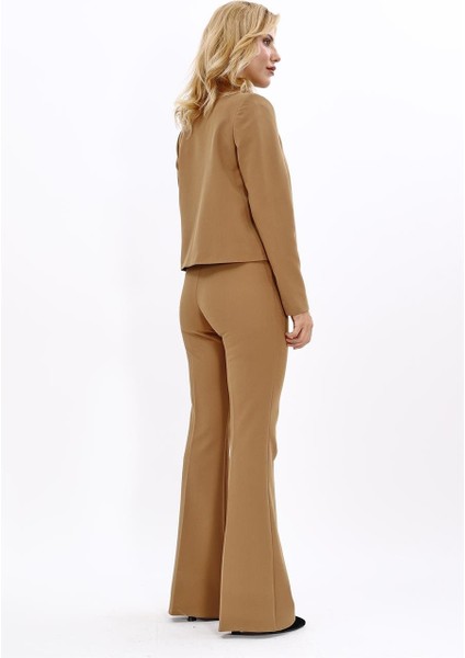 Boydan Düğmeli Mini Ceket & Ispanyol Paça Pantolon Takım-Camel fırsatları