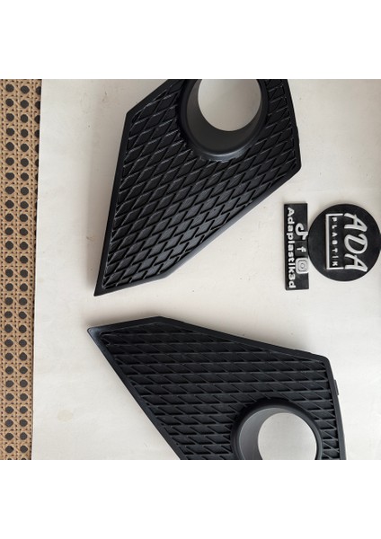 Honda Civic Fc5 2017-2018-2019 Sis Farı Cercevesi (Sol Sofor Tarafı) fiyatları