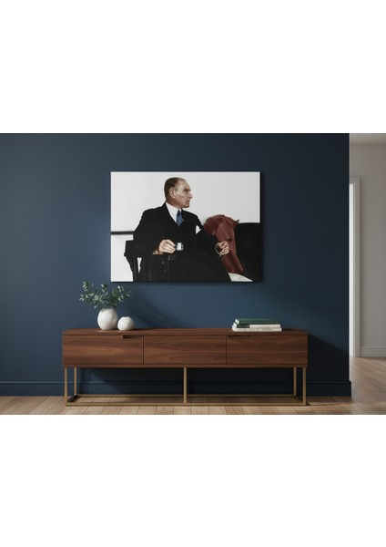 Gazi Mustafa Kemal Atatürk Premium Kanvas Tablo - Yüksek Çözünürlüklü Arşiv Baskı