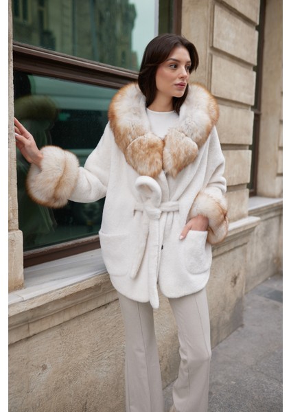 Furora Hakiki Kürk Kaban Beyaz modelleri