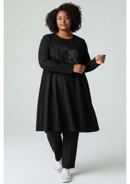 Kadın Önü Taş Detaylı Kol Ağzı Lastikli Battal Beden Tunik fiyatları