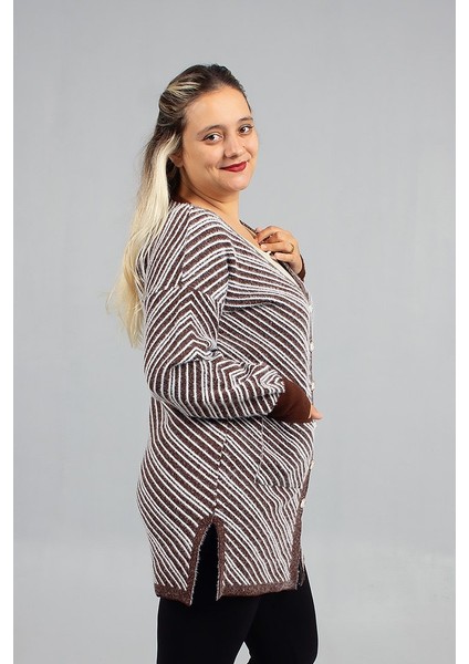 Düğmeli Sakallı Triko Kahverengi Hırka Yumuşacık Dokulu Şık ve Rahat 46 Bedene Kadar fiyatları