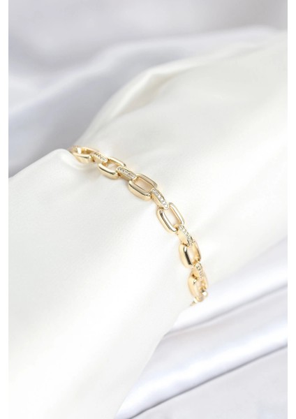 Pirinç Gold Renk Kare Zincir Model Zirkon Taşlı Kadın Bileklik