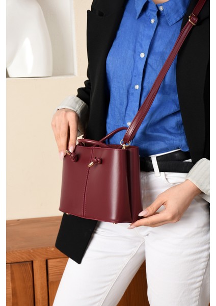 Kadın 3 Bölmeli Kaliteli Şık Çanta Omuzdan Asmalı Elden Tutmalı Askılı fiyatları