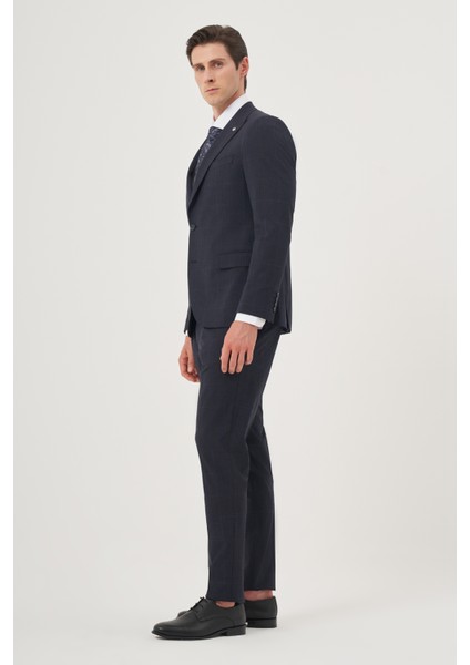 Erkek Lacivert Yünlü Trend Ekoseli Slim Fit Sivri Yaka Takım Elbise indirimleri