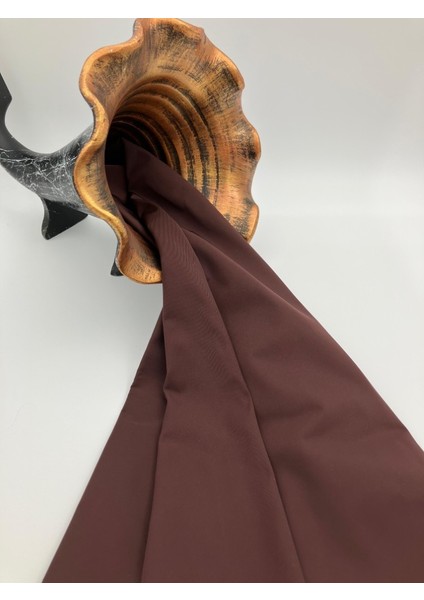 Su Geçirmez Trençkot Kumaşı – Tok Dokulu, Rüzgar Geçirmez ve Dayanıklı Dış Giyim Kumaşı modelleri