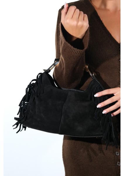 Astren Siyah Süet Hakiki Deri Püsküllü Kadın Kol Çantası fiyatları