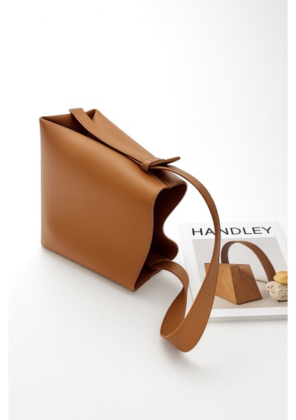 Luxe Sport Omuz Çantası + Makyaj Çantası Hediyeli fiyatları