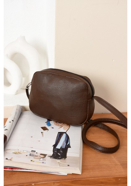 Kadın Günlük Kullanımlık Rahat Omuz Çantası