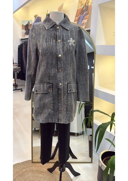 6016 Tam Boy Düğmeli Kemer Detayli Kap Siyah modelleri