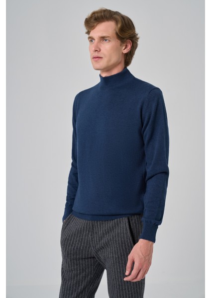 Erkek Indigo Basic Yarım Balıkçı Yaka Dynamic Fit Rahat Kesim Triko fırsatları