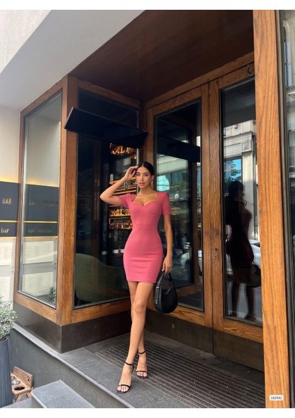 Kalp Yaka Vaktakı Mini Krep Elbise 582982 Gülkurusu