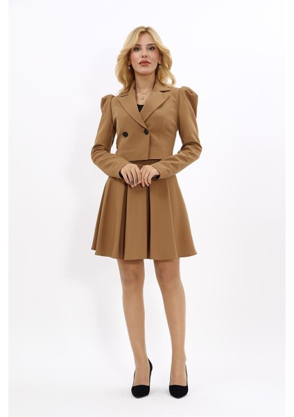 Gömlek Yaka Kısa Ceket & Kısa Kloş Etek-Camel