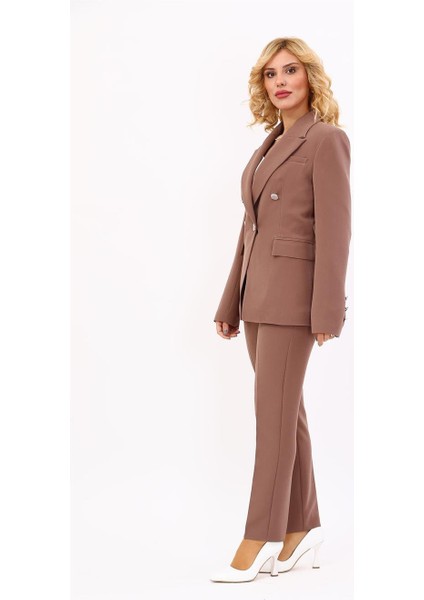 Erkek Yaka Çapraz Ceket & Dar Paça Pantolon-Kahve fiyatları