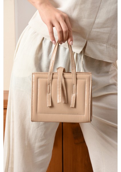 Lüks Reyhani Kutu Çapraz Askılı El ve Omuz Çantası modelleri