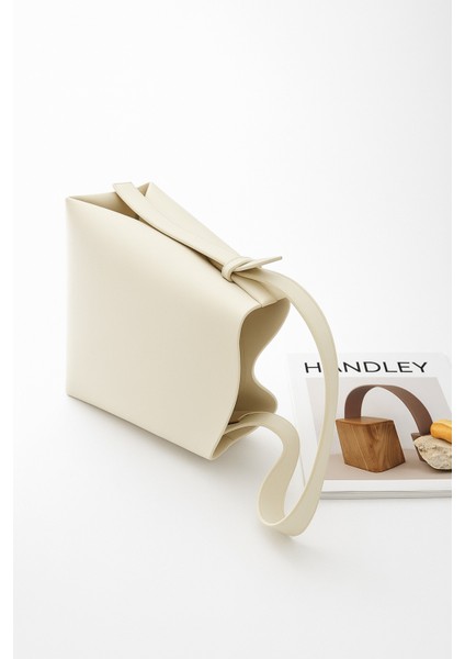 Luxe Sport Omuz Çantası + Makyaj Çantası Hediyeli