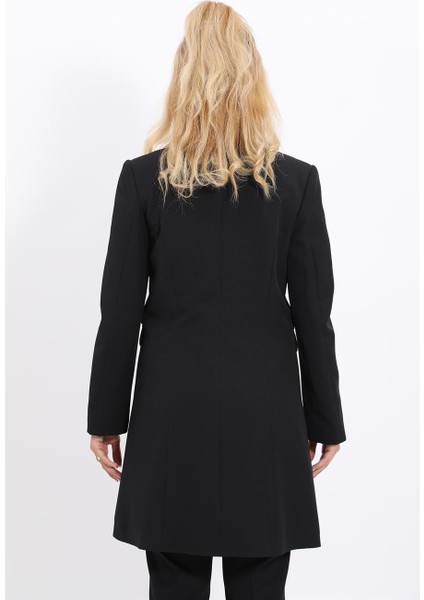 Kendinden Dik Yakalı Tek Düğmeli Uzun Ceket-Siyah fırsatları