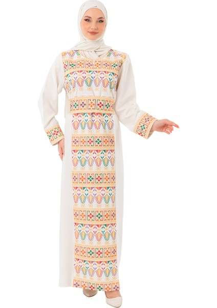Kadın Elbise – Canlı Renklerle İşlemeli Beyaz Filistin Nakışlı Kadın Elbise