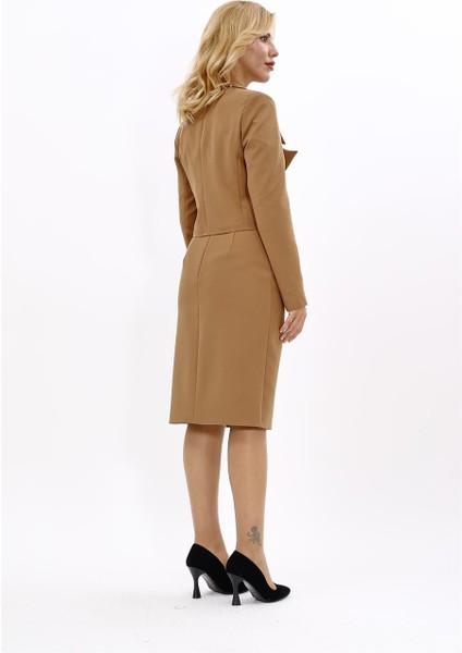 Gömlek Yaka Kısa Ceket & Düz Dar Etek-Camel fırsatları