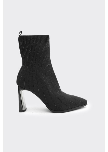 Topuklu Fermuarlı Taş Aksesuarlı Kadın Bot